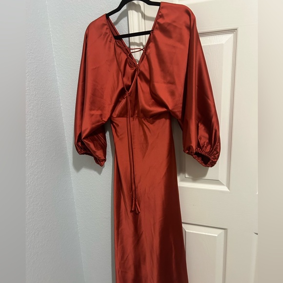 Sachin and Babi Red Satin Midi Dress - Picture 5 of 6